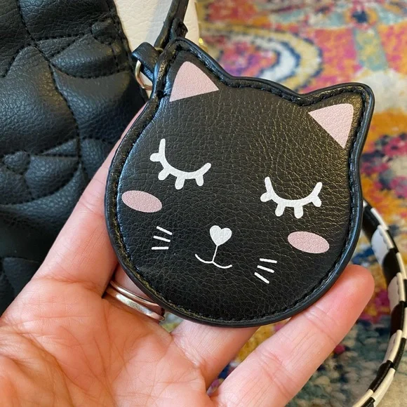 ❌SOLD🏷️Luv Betsey Johnson Kitty Cat Quilted Black And White Vegan Crossbody Bag - Picture 2 of 13